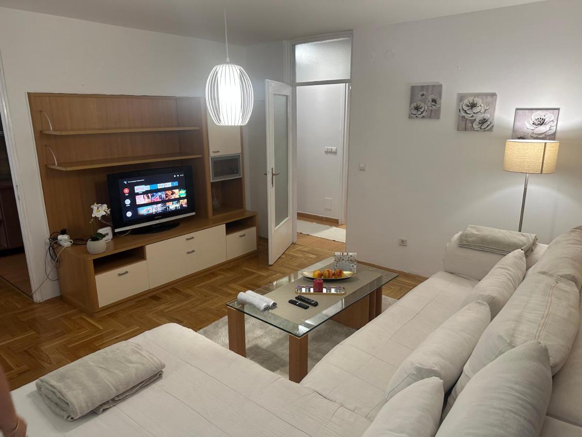 Perla Stan Breka Apartment Сараево Екстериор снимка